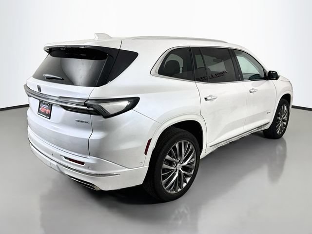 Used 2025 Buick Enclave Avenir w/ Super Cruise Package AWD/4WD image 7
