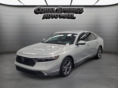 Certified 2024 Honda Accord EX image 3