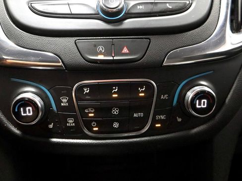 Used 2024 Chevrolet Equinox LT w/ LPO, Floor Liner Package AWD/4WD image 29