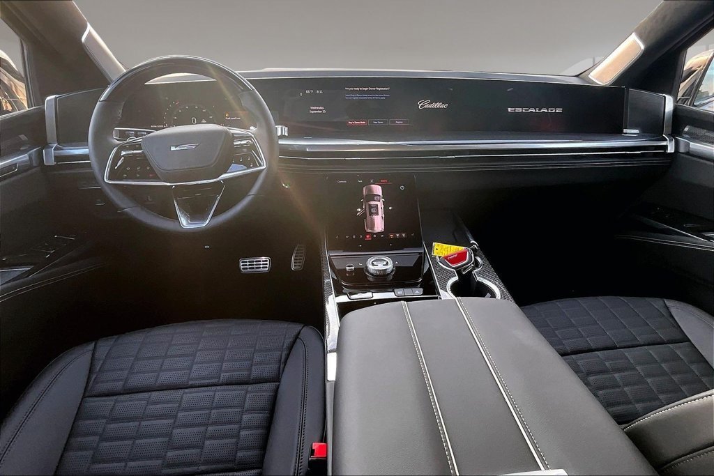 New 2026 Cadillac Escalade V AWD/4WD image 5