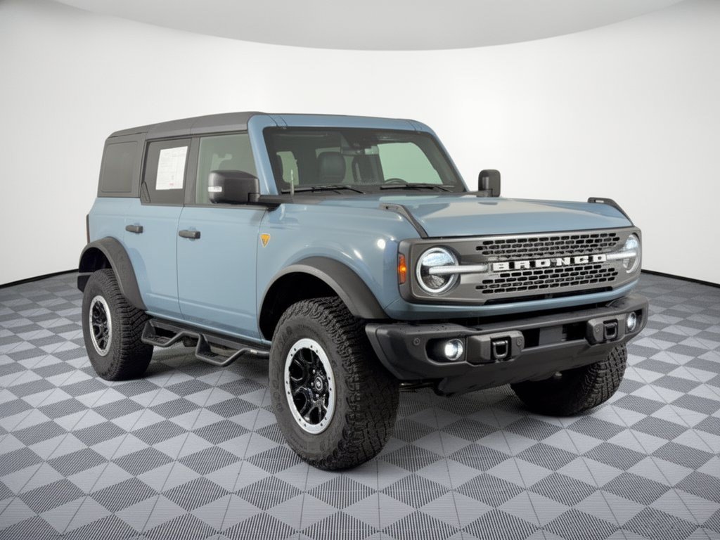 Used 2023 Ford Bronco Badlands w/ Sasquatch Package AWD/4WD image 7