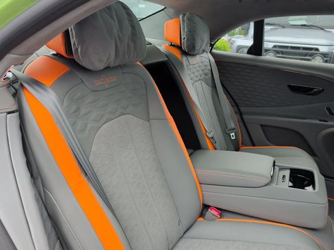 New 2025 Bentley Flying Spur Plug-In Hybrid AWD/4WD image 42