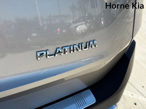 Used 2021 Nissan Rogue Platinum image 29