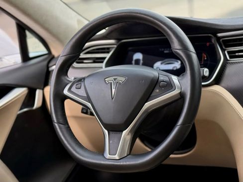 Used 2017 Tesla Model S 90D image 11