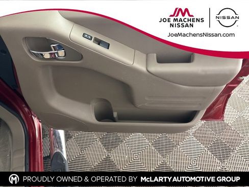 Used 2018 Nissan Frontier SV image 19