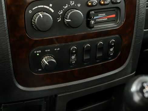 Used 2003 Dodge Ram 3500 Truck ST image 27