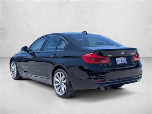 Used 2016 BMW 320i xDrive Sedan AWD/4WD image 7