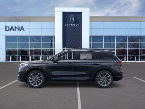 New 2026 Lincoln Corsair Grand Touring AWD/4WD image 3