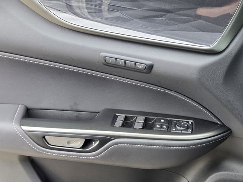 Used 2025 Lexus NX 250 FWD w/ Premium Package image 32