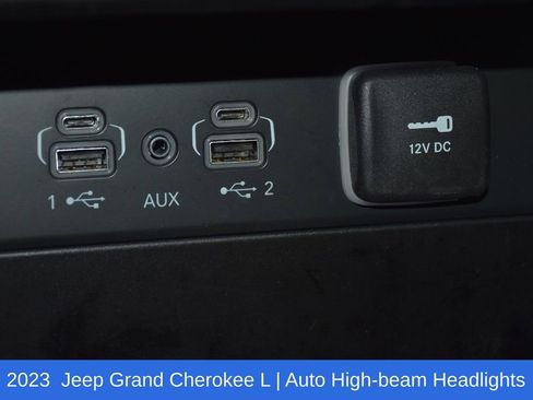 Used 2023 Jeep Grand Cherokee L Limited w/ Black Appearance Package AWD/4WD image 22