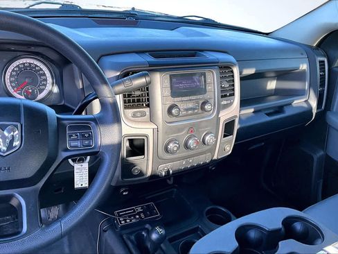Used 2018 RAM 3500 Tradesman w/ Chrome Appearance Group image 14