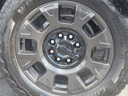 Used 2026 GMC Hummer EV 3X w/ Carbon Fiber Edition Package AWD/4WD image 9