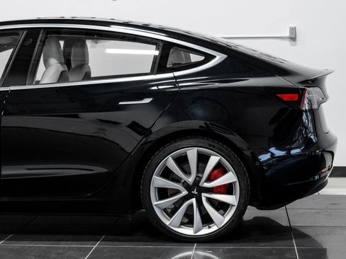 Used 2018 Tesla Model 3 Performance image 19