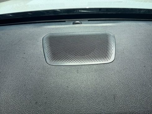 Used 2023 Ford Explorer Limited w/ Limited Technology Package AWD/4WD image 36