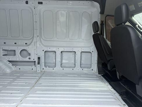 Used 2024 Ford Transit 250 148 Medium Roof RWD image 10