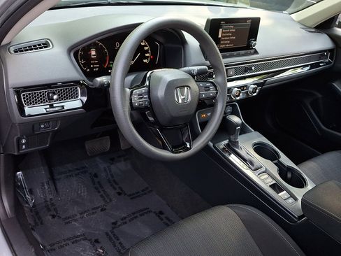 Used 2023 Honda Civic LX image 26