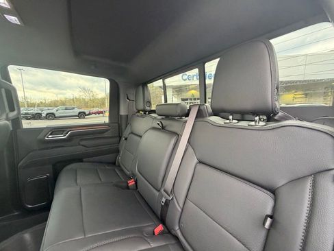 Used 2024 GMC Sierra 3500 Denali w/ Denali Reserve Package image 38