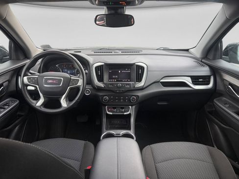 Used 2024 GMC Terrain SLE image 15