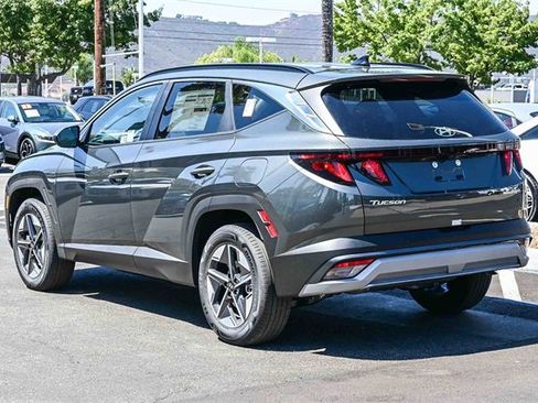 New 2025 Hyundai Tucson SEL image 7