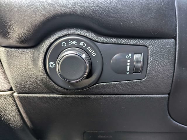 Used 2024 Dodge Durango SXT AWD/4WD image 26
