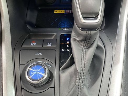 Certified 2024 Toyota RAV4 XSE w/ Advanced Technology Package AWD/4WD image 32