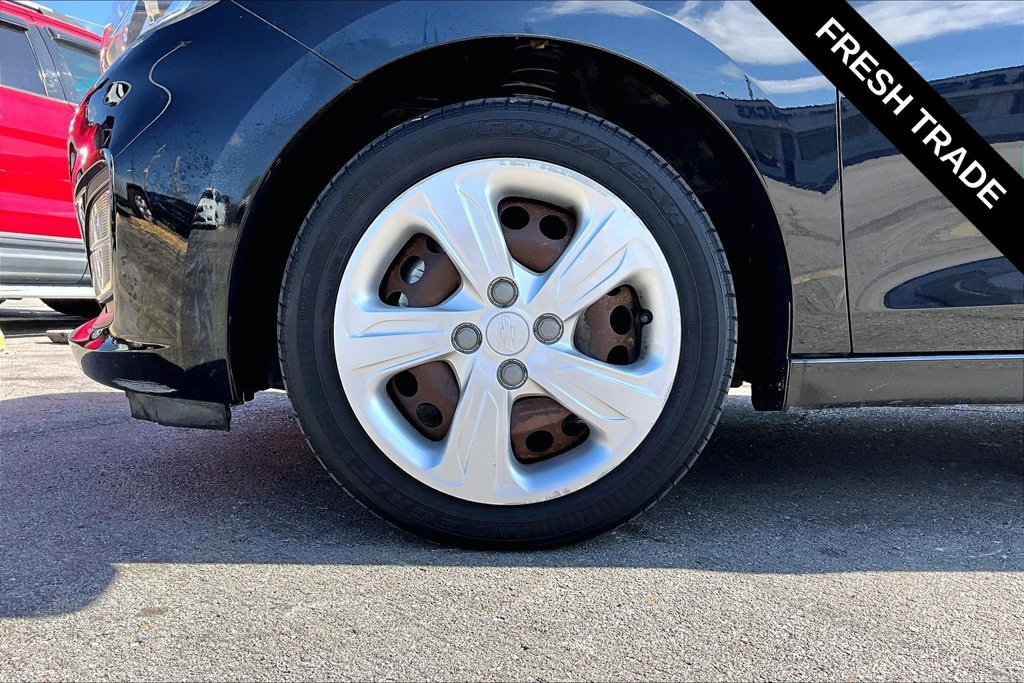 Used 2019 Chevrolet Spark LS FWD image 31