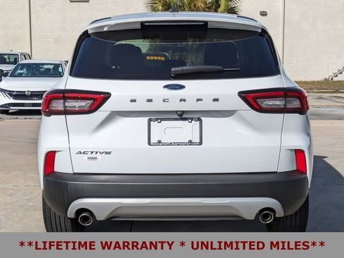 Used 2024 Ford Escape Active image 7