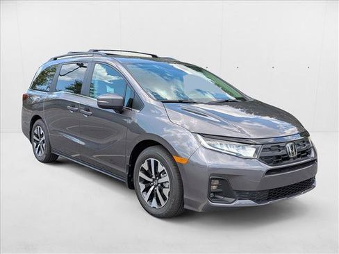 New 2026 Honda Odyssey EX-L image 3