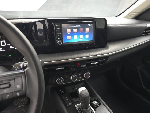 Used 2025 Nissan Kicks S FWD image 18