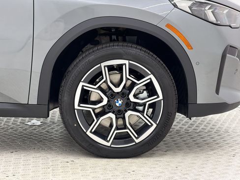 New 2026 BMW X2 xDrive28i AWD/4WD image 13