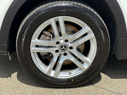 Used 2020 Mercedes-Benz GLB 250 image 43