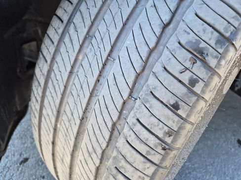 Certified 2025 BMW iX xDrive50 AWD/4WD image 12