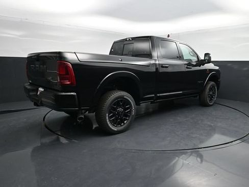 New 2026 RAM 2500 Limited AWD/4WD image 9