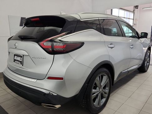 Used 2019 Nissan Murano Platinum image 4