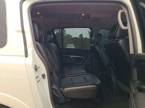 Used 2015 Nissan Armada Platinum AWD/4WD image 35