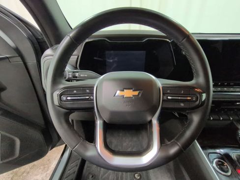 Used 2023 Chevrolet Colorado LT w/ LT Convenience Package image 23