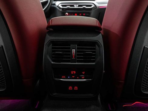 Used 2022 BMW i4 eDrive40 w/ M Sport Package image 65