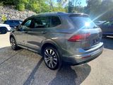 Used 2020 Volkswagen Tiguan SEL Premium R-Line image 3