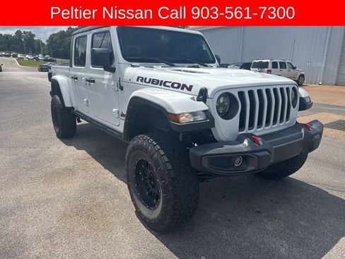 Used 2022 Jeep Gladiator Rubicon w/ Trailer Tow Package AWD/4WD image 1