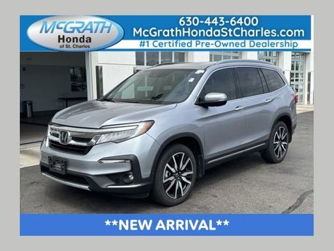 Used 2021 Honda Pilot Touring image 1
