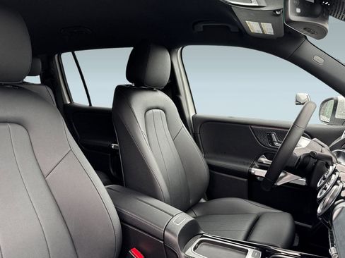 Certified 2024 Mercedes-Benz EQB 300 EQB 300 image 31