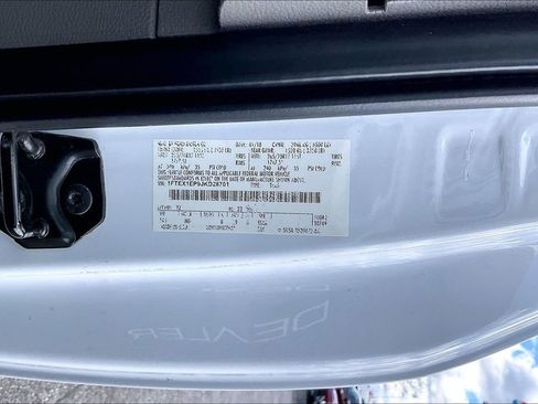 Used 2018 Ford F150 XLT image 6