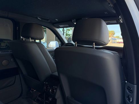 Used 2023 Rolls-Royce Cullinan image 34