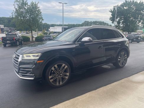 Used 2018 Audi SQ5 Prestige w/ Prestige Package AWD/4WD image 17