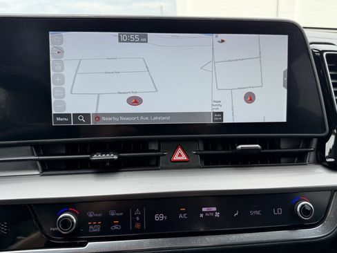 Used 2023 Kia Sportage EX FWD image 21