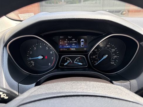 Used 2015 Ford Focus SE w/ Interior Protection Package FWD image 14