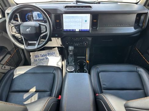 Used 2024 Ford Bronco Badlands AWD/4WD image 17