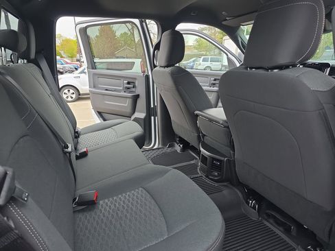 New 2026 RAM 2500 Tradesman AWD/4WD image 11