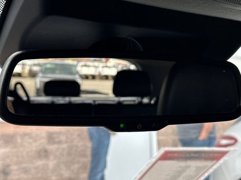 Used 2024 Mitsubishi Outlander Sport SE image 24