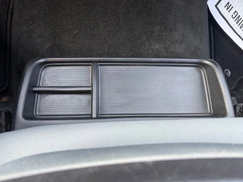 Used 2017 RAM 1500 Express AWD/4WD image 24